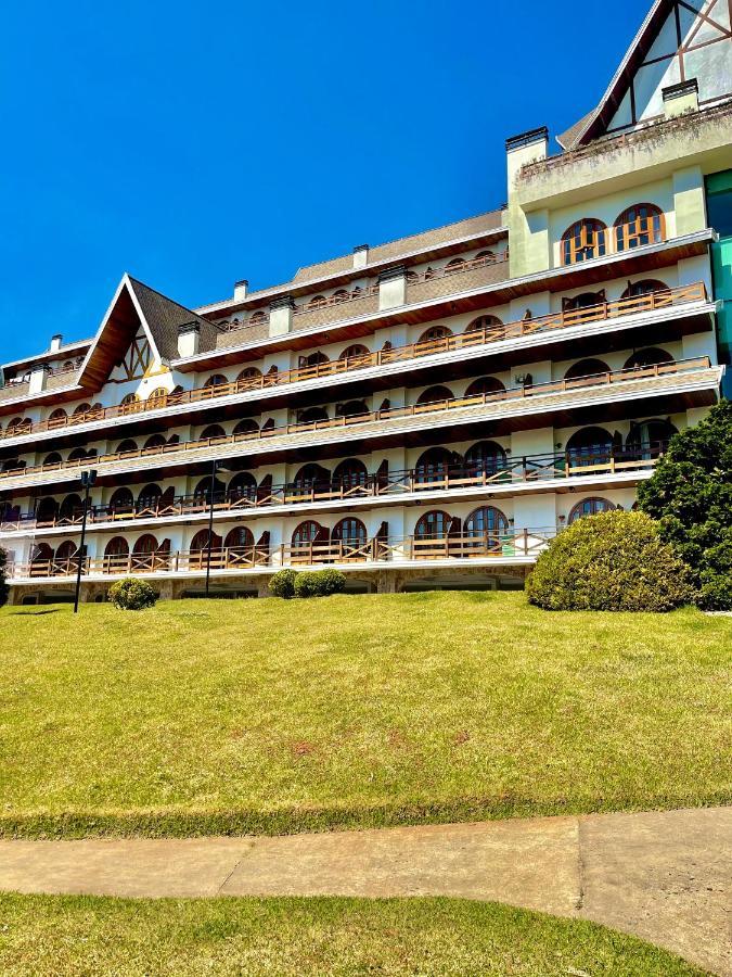 Apartamento no Quatre Saisons com café da manhã e wi-fi próprio para 8 pessoas Campos do Jordão Exterior foto