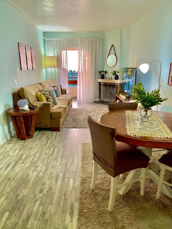 Apartamento no Quatre Saisons com café da manhã e wi-fi próprio para 8 pessoas Campos do Jordão Exterior foto